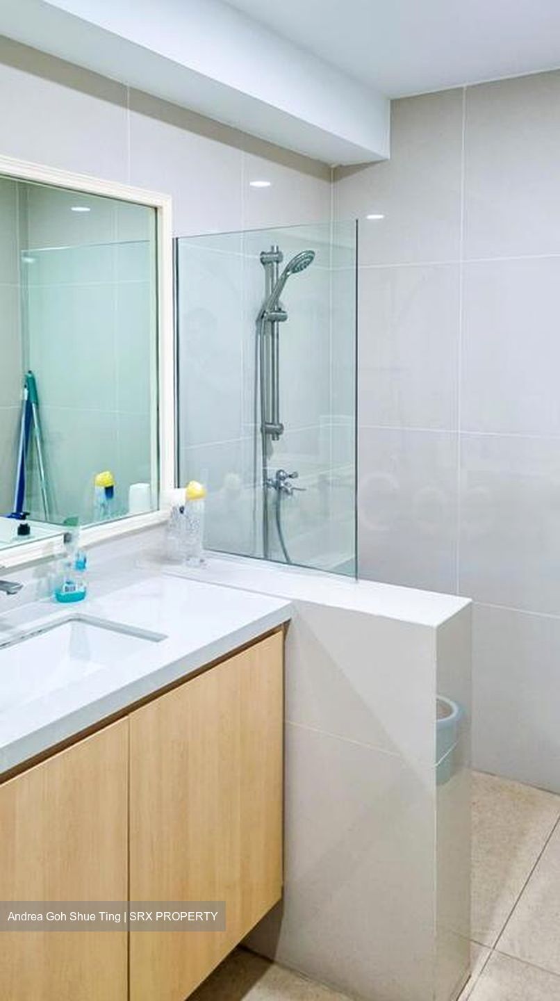 Sim Lim Tower (D8), Office #486558751